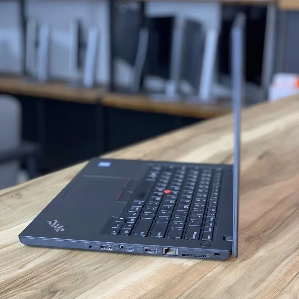 لپ تاپ Dell Latitude 7470 | Core i7 6600U، رم 8GB، SSD 256GB، صفحه Full HD - تصویر 4