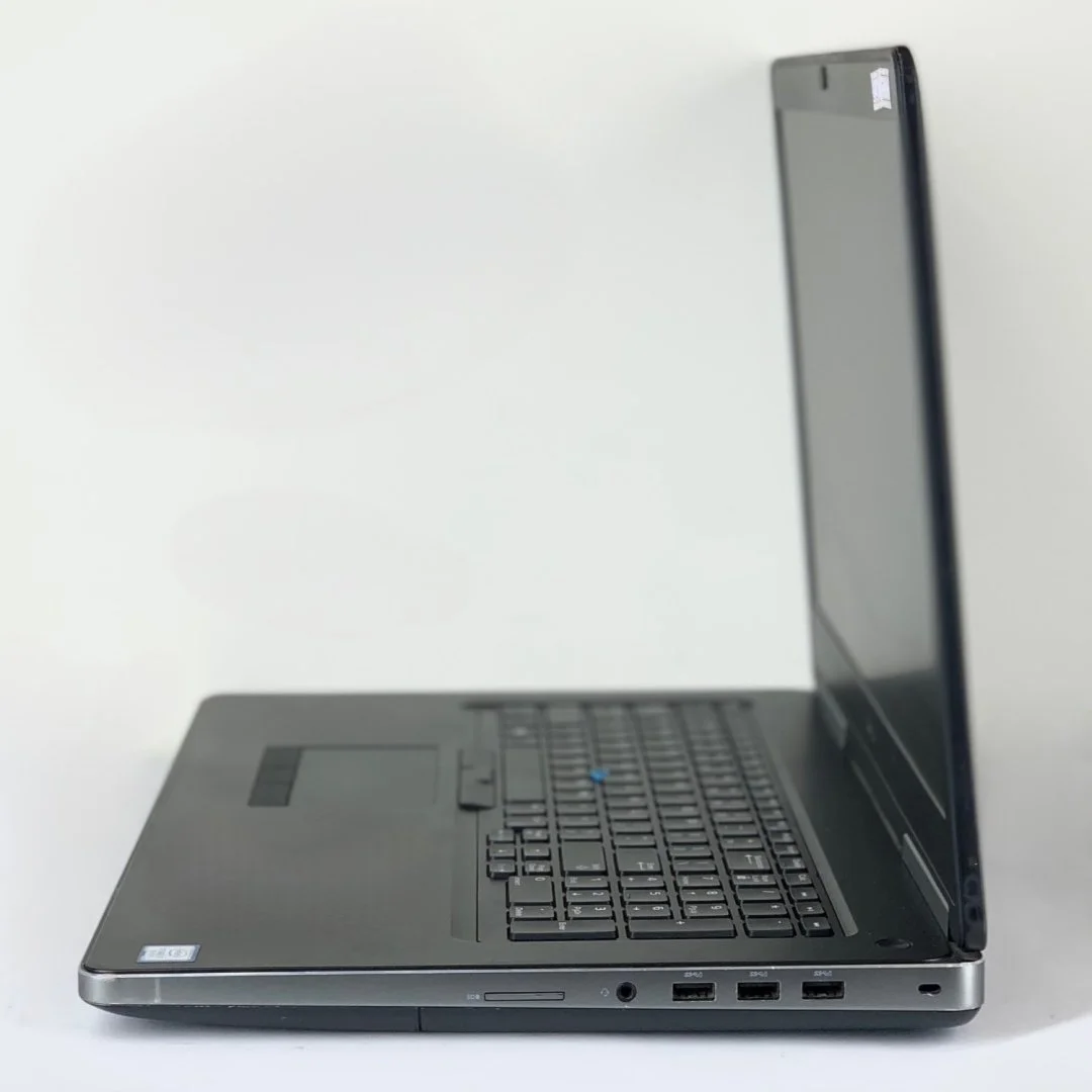 لپ تاپ استوک Dell Precision 7720 i7-7700HQ 16G SSD 256G 8G AMD Radeon Pro WX 7100 - Image 4