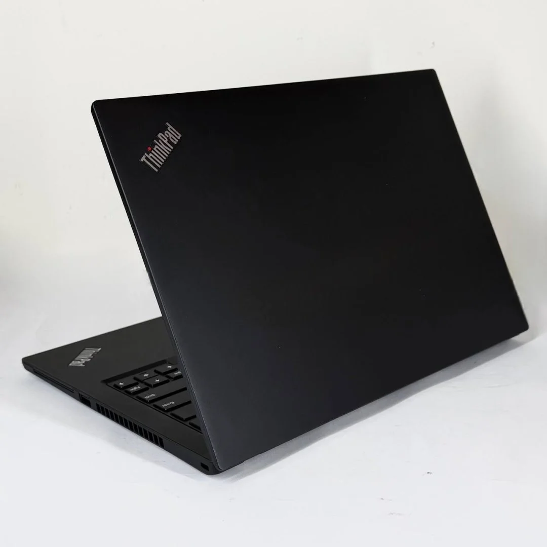لپ تاپ استوک lenovo thinkpad T14 Core i5-1135G 8G SSD 256G 14 FHD